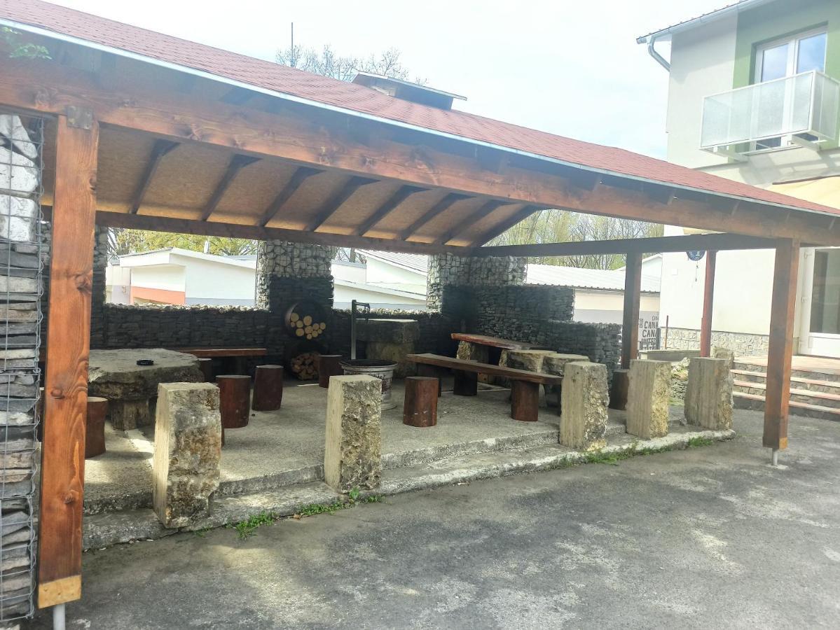Motel Sofer Volkovce Luaran gambar